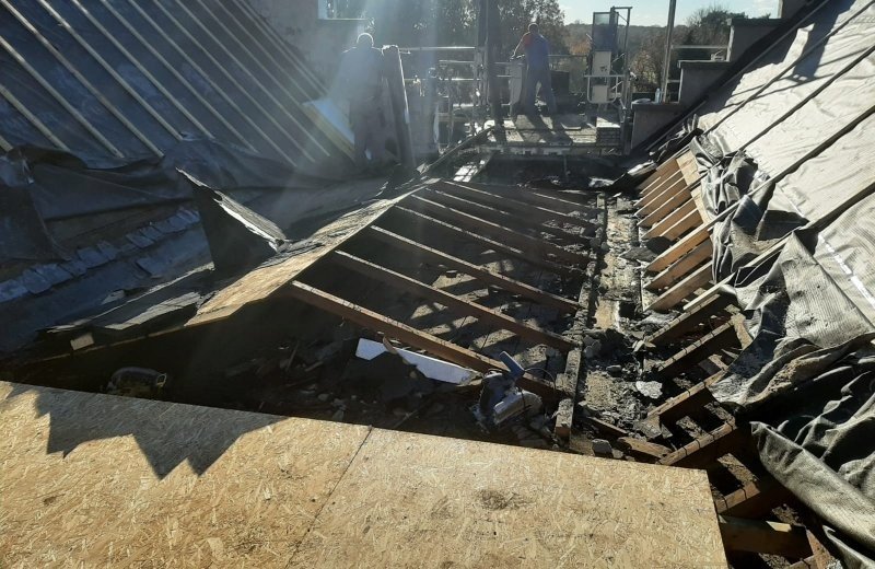 0a1f8a2f 7e06 4124 bae2 2327db93a68d