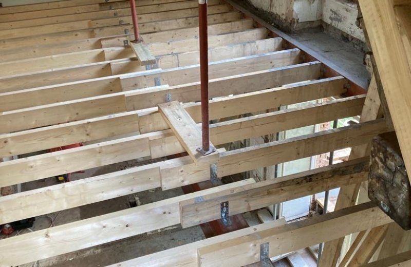 6900f033 d5ca 4b82 9723 953c4283a3f6