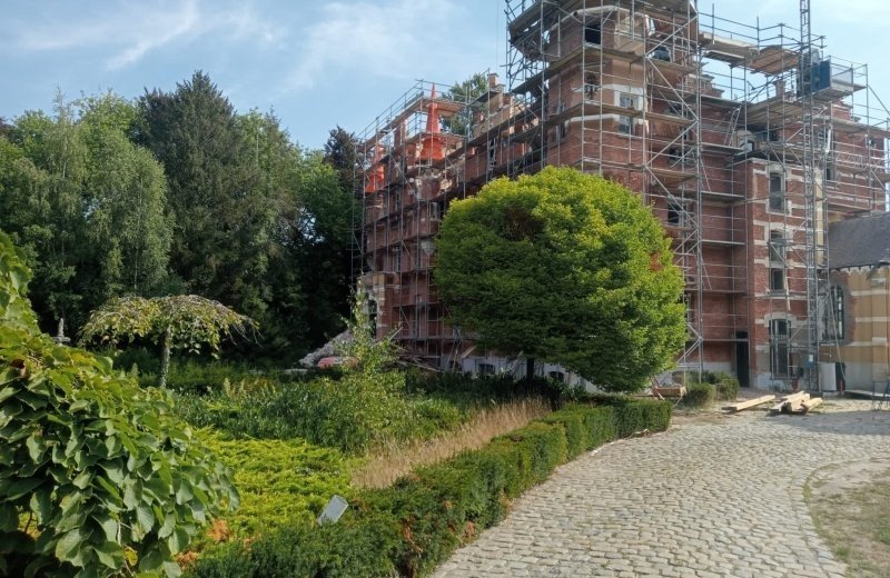 9681b33f 647f 4e30 a3d9 1c8a90579bce