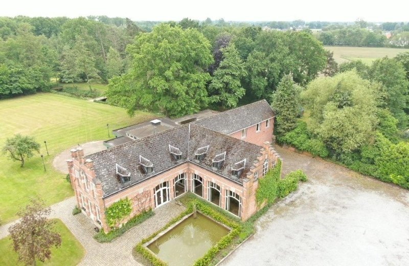 F1bb78b0 ee47 4262 a88e d75b3b436b6b